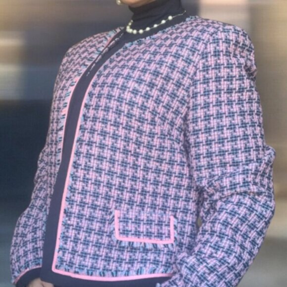 Tweed Jacket   Timeless and elegant   M/L - Picture 1 of 14
